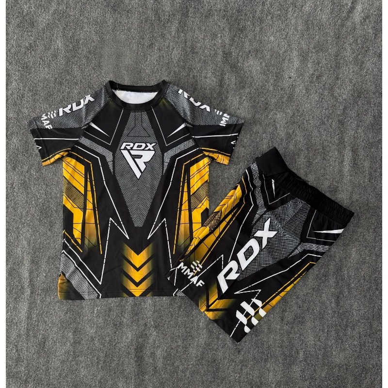 Nouvel ensemble de t-shirt de  - Shirt Camp Collar avis et prix